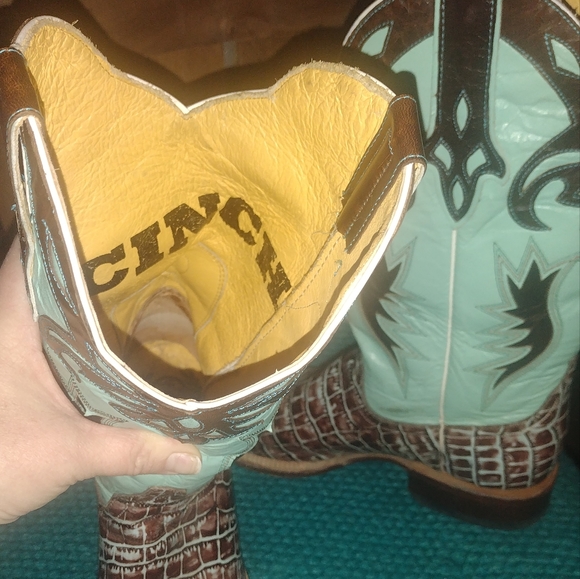 Women's Cinch Boots. Size 10B. Teal and Brown. - Picture 3 of 4